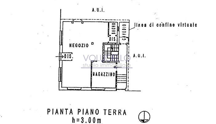 CANTU' affittiamo NEGOZIO di 100 mq
