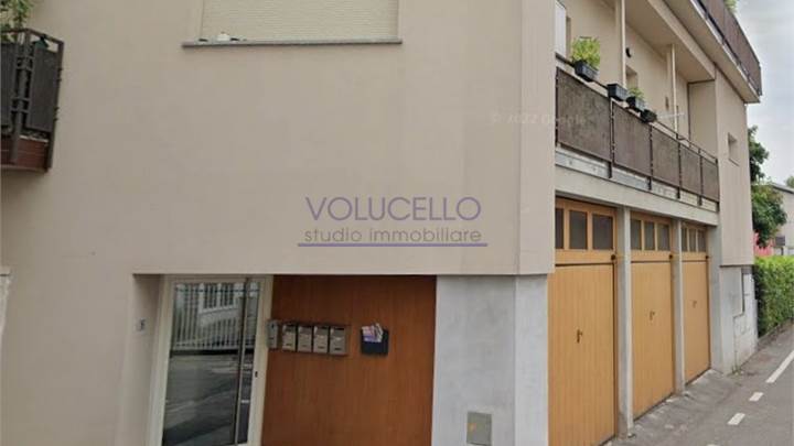 CANTU' centro vendiamo recente TRILOCALE termoautonomo