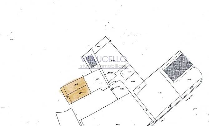 CANTU' vendiamo TERRENO industriale di Mq 3.500